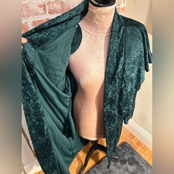 A Lacy Afternoon VTG  green crushed velvet open front lounger long house coat 2X - Picture 9 of 16